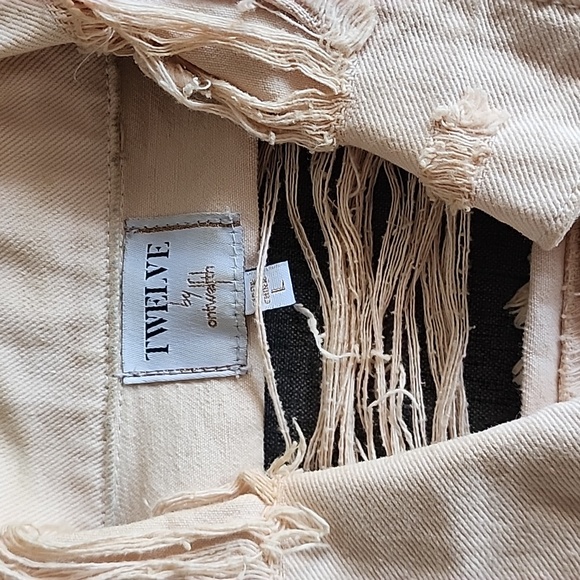 Women's fashion tattered Jean jacket light peach pink colour. - Picture 4 of 10